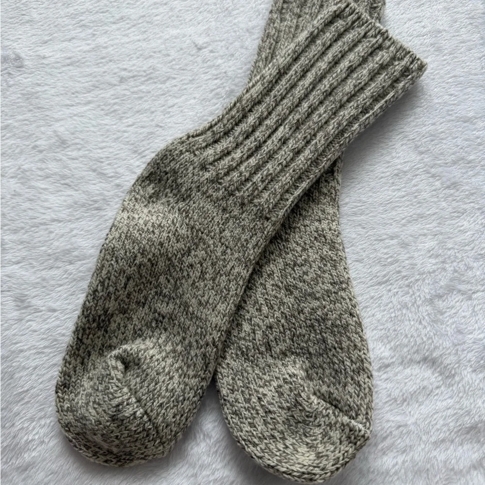 L.L.Bean Men's Tan Wool Socks - Picture 4 of 5